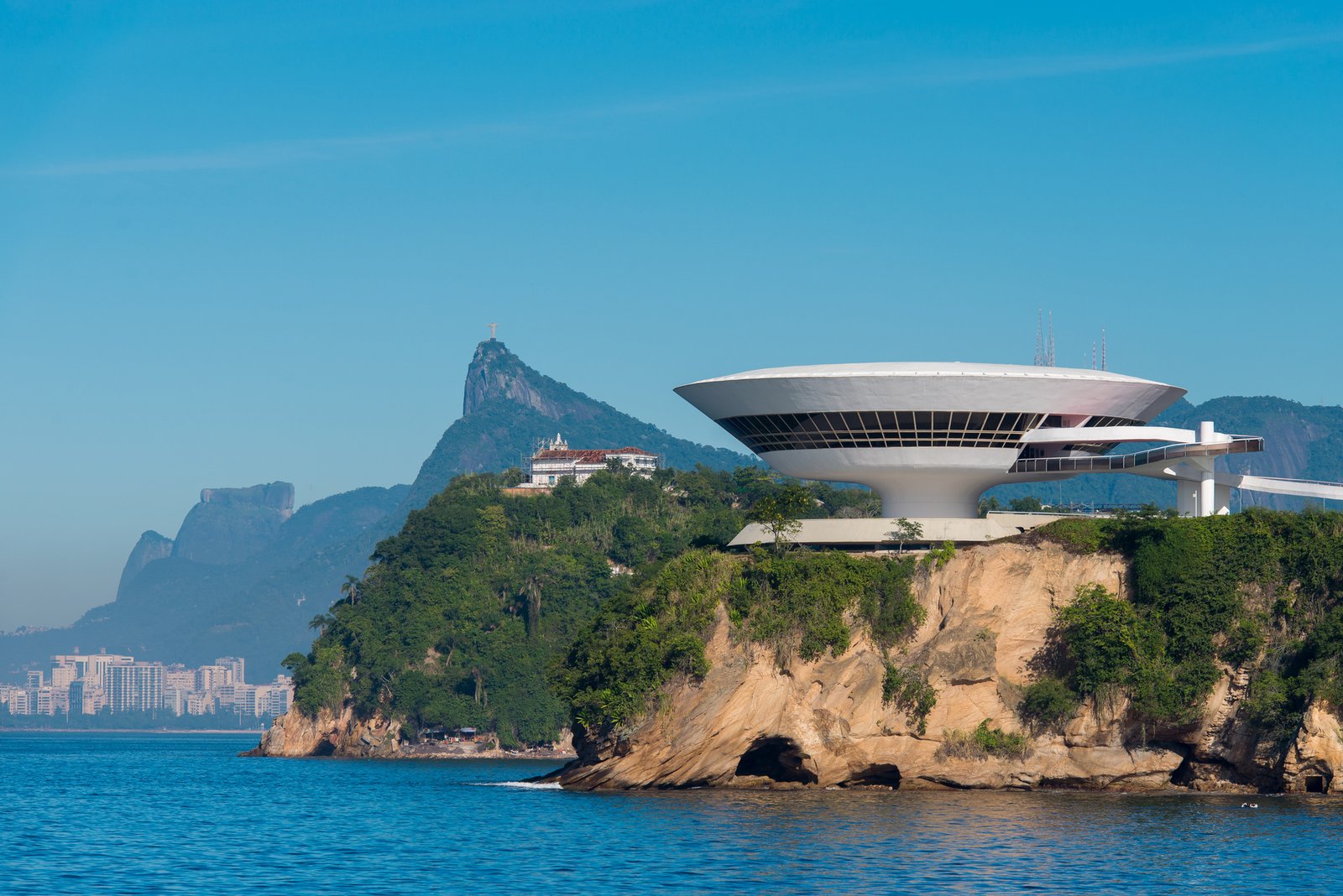 MAC Niterói — Museu · Arquitetura · Mirante em Niterói