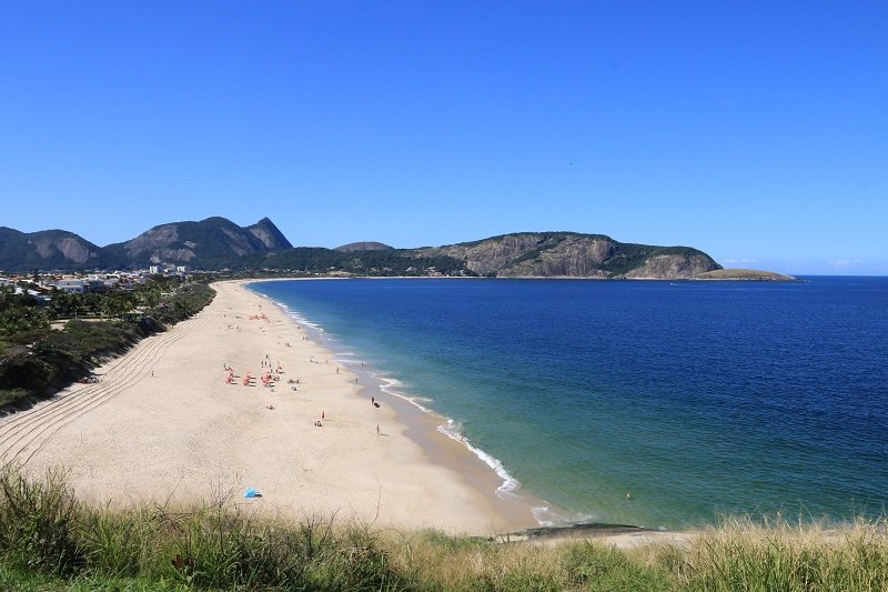 Camboinhas — praia oceânica na Região Oceânica de Niterói