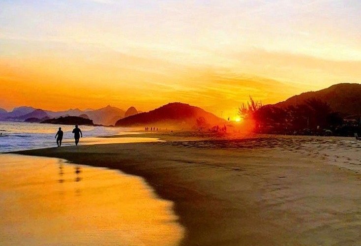 Piratininga — Praião — praia oceânica na Região Oceânica de Niterói