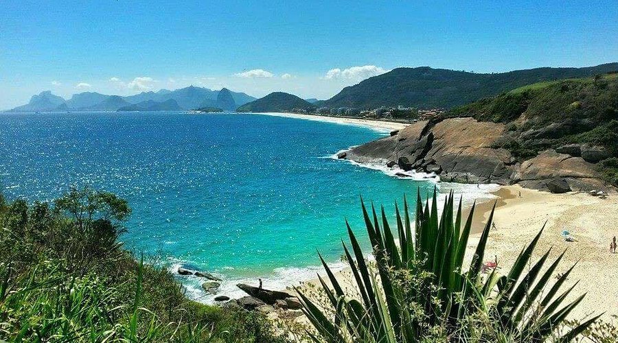 Praia do Sossego — praia oceânica na Região Oceânica de Niterói